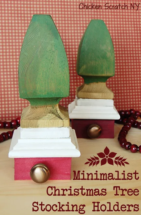 Minimalist Christmas Tree Stocking Holders - An easy #DIY woodworking project for simplified #Christmas #Stockings