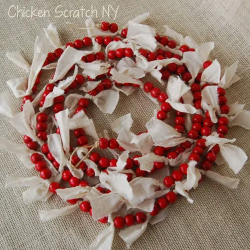 Red and white country decorations