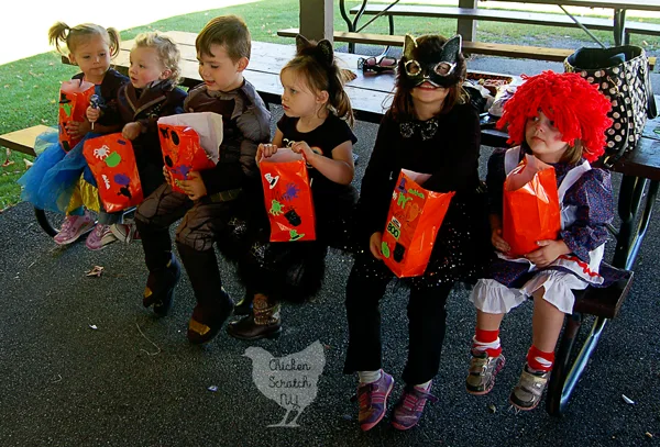 Bring some fun to the party with a fun DIY Treat Bag craft to hold your Halloween Pinata goodies! Bonus ideas for candy-free pinata fillers