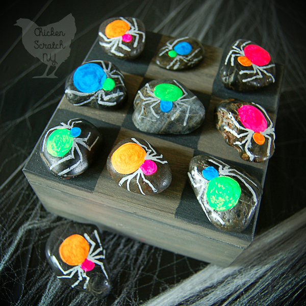 Entertain your favorite little goblins with a game of Halloween tic-tac-toe! Paint a game board on a wooden box to double as a carrying case