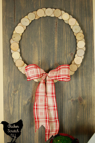 How to Make a Wreath with Wood Slices - Twelve On Main