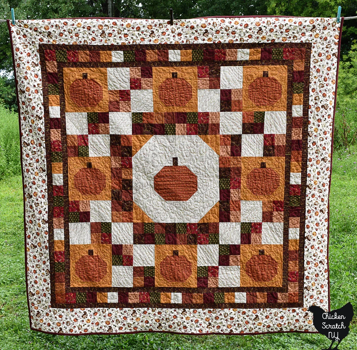 pumpkin lattice quilt made with Hello Fall Fabrics from Henry Glass