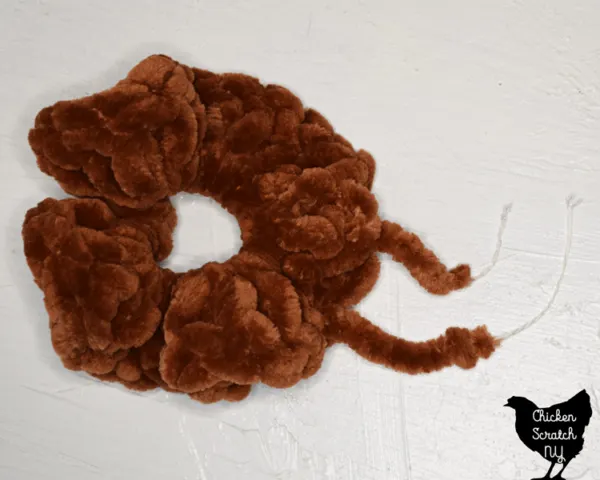 weaving in velvet scrunchie ends