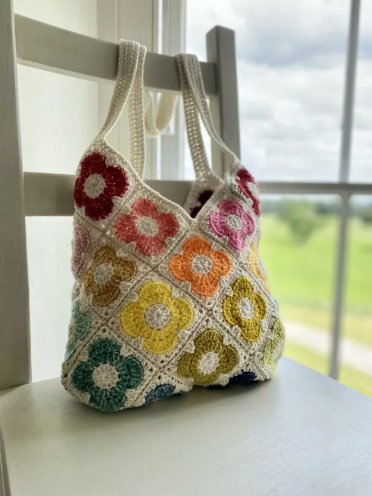 Crochet Bobble Flower Granny Square Bag - Crochet For You